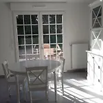 Maison Neuve Avec Jardin Clos Et Parking Prive En Baie De Somme A Saint-valery *