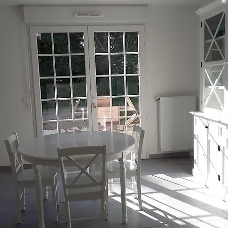 Maison Neuve Avec Jardin Clos Et Parking Prive En Baie De Somme A Saint-valery *